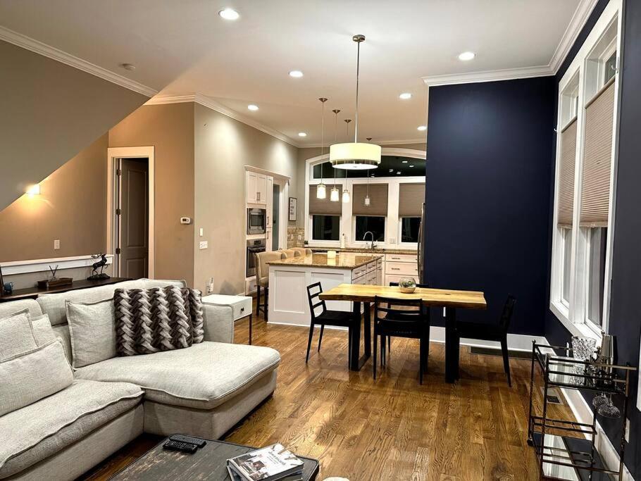 The Color Chord L 3Br In East Nashville With Rooftop Hot Tub Экстерьер фото